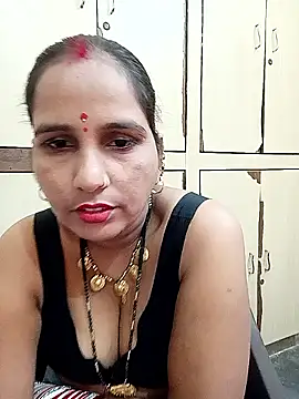 reemacouple007 online show from 10-11-25, 05:19