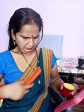 reemacouple007 online show from 02-09-26, 08:23