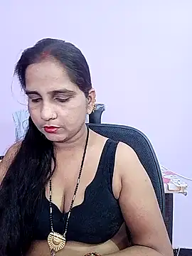 reemacouple007 online show from 04-29-26, 05:52
