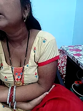 reemacouple007 online show from 11-06-25, 05:22