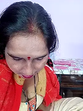 reemacouple007 online show from 02-07-26, 08:33