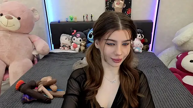 dolly ll online show from 10-24-25, 01:54