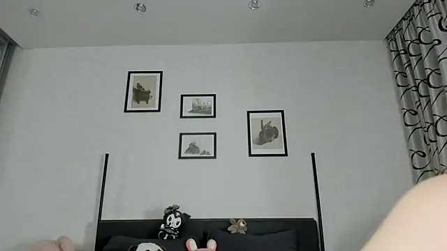 dolly ll online show from 03-18-25, 07:44