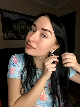 Roxana Bell online show from 11-27-25, 07:14