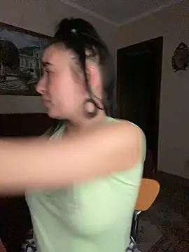 Roxana Bell online show from 03-12-26, 06:34