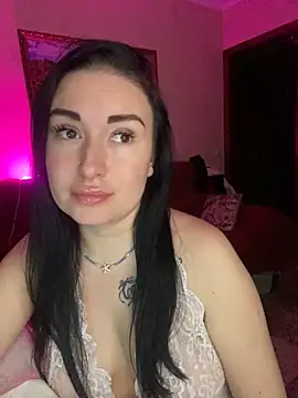Roxana Bell online show from 01-31-25, 05:42