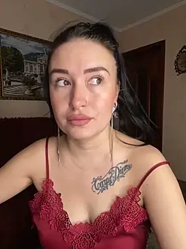 Roxana Bell online show from 03-14-26, 01:39