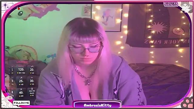 Snapshot of AmbrosiaKitty chatting on 01-16-26, 06:06 AmbrosiaKitty online show from 01-16-26, 06:06
