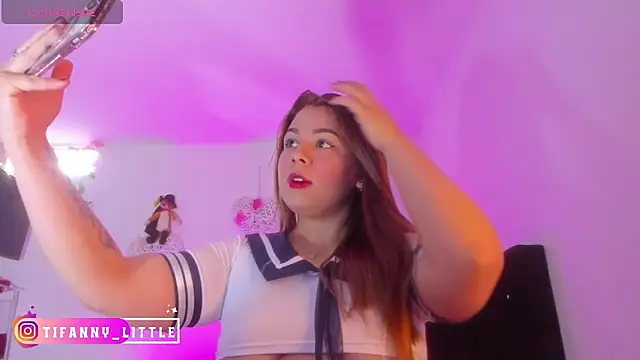 little tifanny82 online show from 10-24-25, 02:49