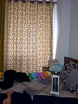 Blossam 07 online show from 02-20-26, 09:55