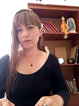 Snapshot of tata_laima__ chatting on 02-10-25, 02:16 tata laima online show from 02-10-25, 02:16