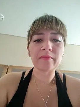 Snapshot of tata_laima__ chatting on 09-29-25, 01:50 tata laima online show from 09-29-25, 01:50