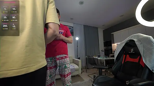 Snapshot of danielkraigforu chatting on 10-10-25, 05:14 danielkraigforu online show from 10-10-25, 05:14