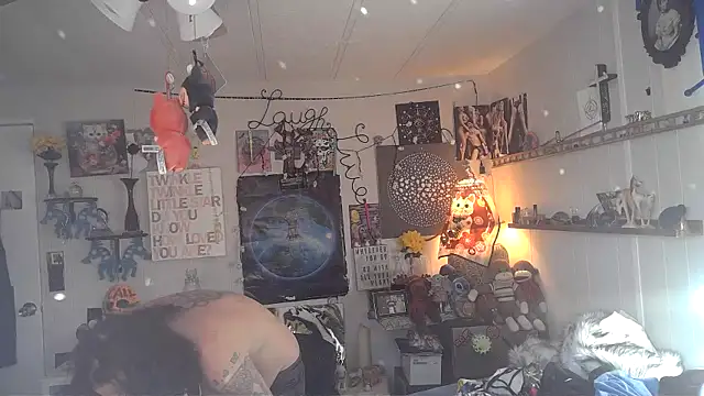 Snapshot of BobbyQ29 chatting on 01-16-26, 11:09 BobbyQ29 online show from 01-16-26, 11:09