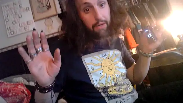 Snapshot of BobbyQ29 chatting on 02-20-26, 06:37 BobbyQ29 online show from 02-20-26, 06:37