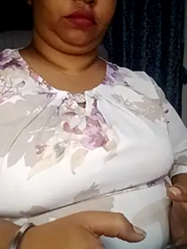 Ravina patil1 online show from 03-19-26, 04:18