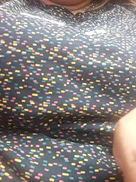 Snapshot of Ravina_patil1 chatting on 03-01-25, 02:13 Ravina patil1 online show from 03-01-25, 02:13