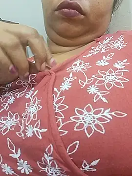 Snapshot of Ravina_patil1 chatting on 11-09-25, 07:51 Ravina patil1 online show from 11-09-25, 07:51