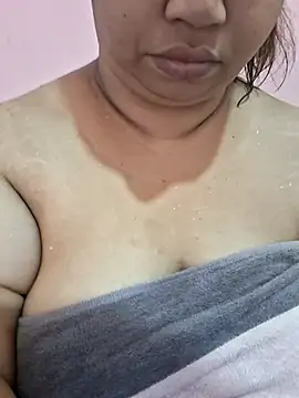 Ravina patil1 online show from 03-19-26, 03:50