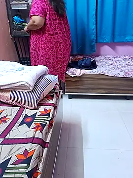 Snapshot of Ravina_patil1 chatting on 02-28-25, 03:26 Ravina patil1 online show from 02-28-25, 03:26