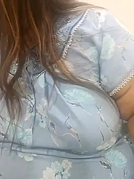 Snapshot of Ravina_patil1 chatting on 11-12-25, 04:33 Ravina patil1 online show from 11-12-25, 04:33