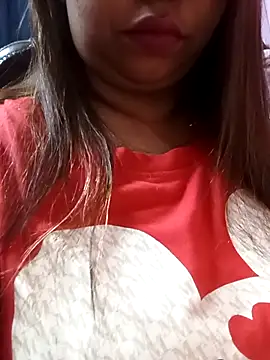 Snapshot of Ravina_patil1 chatting on 11-05-25, 03:59 Ravina patil1 online show from 11-05-25, 03:59