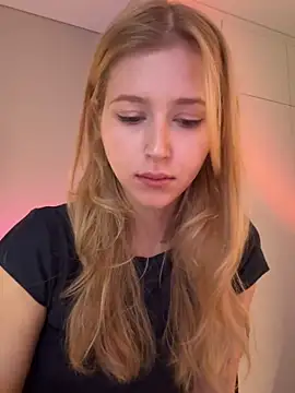LunaRase online show from 06-07-26, 10:20