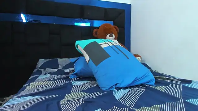 TysonWalkers online show from 11-23-25, 01:59