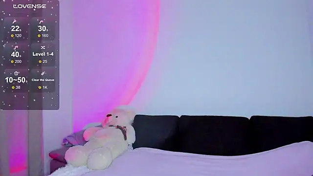 misspollywow online show from 10-13-25, 06:09