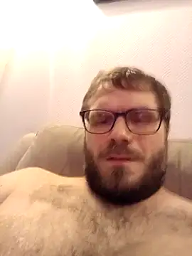 Snapshot of dazel4camcum chatting on 11-04-25, 10:13 dazel4camcum online show from 11-04-25, 10:13