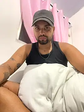 Snapshot of EuuupravcS2 chatting on 09-27-25, 03:56 EuuupravcS2 online show from 09-27-25, 03:56