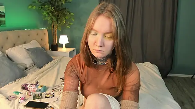 Mary Xextra online show from 03-12-26, 09:24