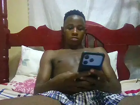 Snapshot of swthairydic chatting on 05-15-26, 09:24 swthairydic online show from 05-15-26, 09:24