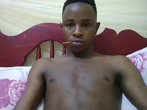 Snapshot of swthairydic chatting on 06-16-26, 06:13 swthairydic online show from 06-16-26, 06:13