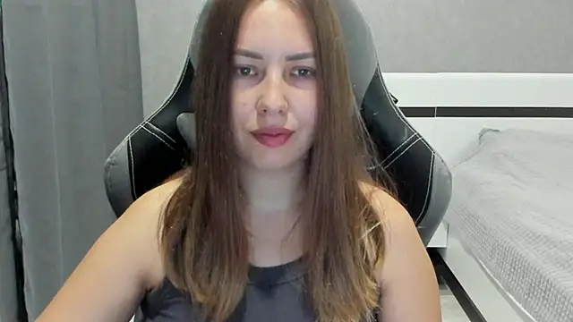 Snapshot of Mia_shy1 chatting on 07-24-26, 03:13 Mia shy1 online show from 07-24-26, 03:13