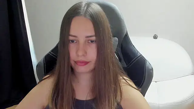 Snapshot of Mia_shy1 chatting on 06-20-26, 05:34 Mia shy1 online show from 06-20-26, 05:34