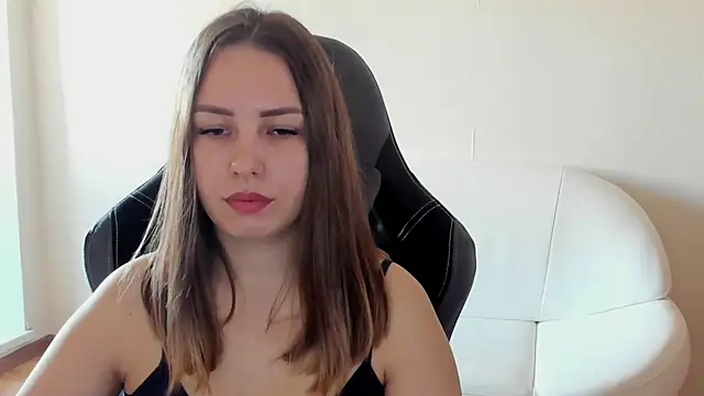Snapshot of Mia_shy1 chatting on 05-16-26, 06:12 Mia shy1 online show from 05-16-26, 06:12
