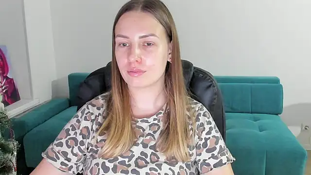 Snapshot of Mia_shy1 chatting on 01-07-26, 06:57 Mia shy1 online show from 01-07-26, 06:57