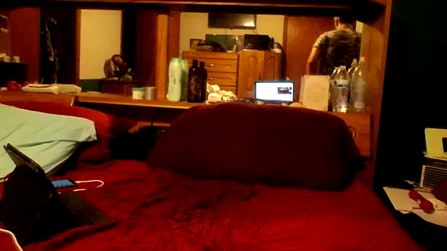 Snapshot of Billythekidd1978 chatting on 02-22-25, 12:18 Billythekidd1978 online show from 02-22-25, 12:18