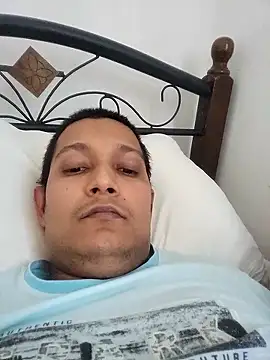 daddylove87 online show from 09-18-25, 01:36