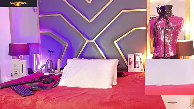 Scarlettt Ass online show from 04-16-26, 12:39