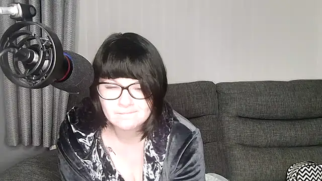 SquirtingIrishShannon online show from 02-04-25, 06:27