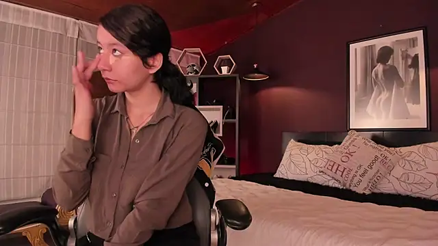 Snapshot of Moony_14 chatting on 03-07-26, 01:05 Moony 14 online show from 03-07-26, 01:05