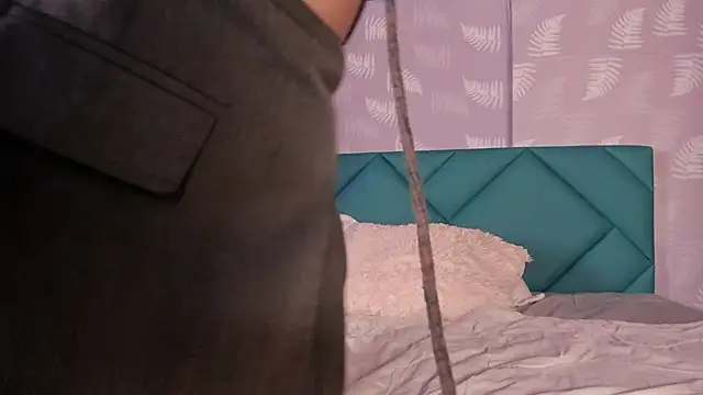 Moony 14 online show from 11-02-25, 01:16