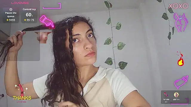 Snapshot of stephybrowm7 chatting on 09-14-25, 08:48 stephybrowm7 online show from 09-14-25, 08:48