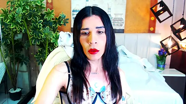 SaraSofia44 online show from 06-16-26, 04:40