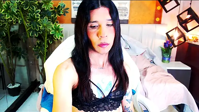 SaraSofia44 online show from 06-15-26, 03:55