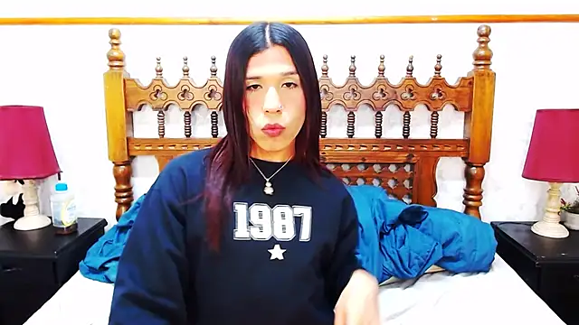 Snapshot of SaraSofia44 chatting on 01-12-25, 05:24 SaraSofia44 online show from 01-12-25, 05:24