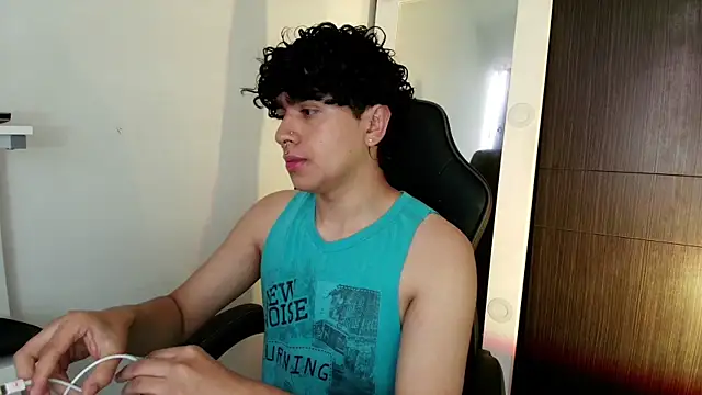  nickconnor01 online show from 02-26-25, 08:47