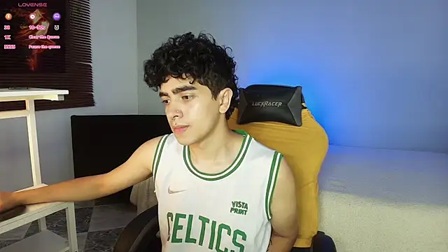  nickconnor01 online show from 09-30-25, 02:39